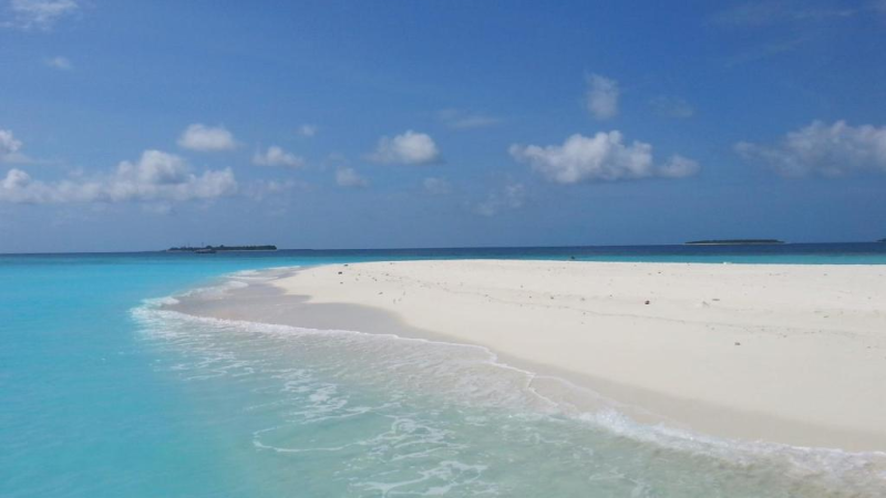 LVIS Blancura Hotel in B.Dharavandhoo